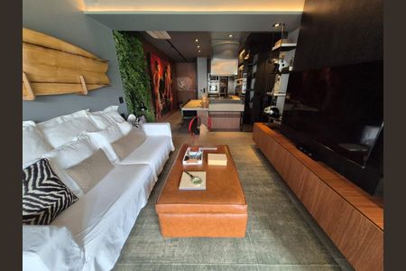 Apartamento à venda com 2 quartos, 101m² em Itaim Bibi, São Paulo