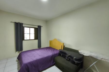 Casa à venda com 250m², 2 quartos e 2 vagas Casa à venda com 250m², 2 quartos e 2 vagasQuarto 2