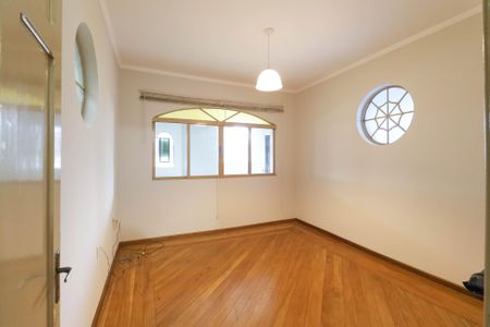 Casa à venda com 600m², 7 quartos e 3 vagas