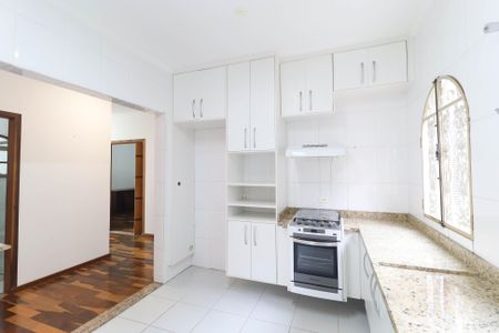 Casa à venda com 600m², 7 quartos e 3 vagas