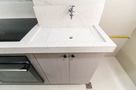 Studio para alugar com 27m², 1 quarto e sem vaga Studio para alugar com 27m², 1 quarto e sem vagaCozinha e Área de Serviço