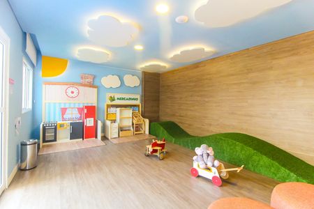 Studio para alugar com 27m², 1 quarto e sem vaga Studio para alugar com 27m², 1 quarto e sem vagaBrinquedoteca