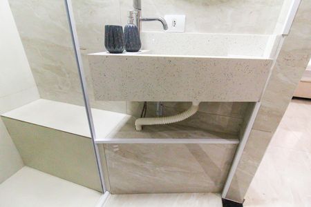 Studio para alugar com 27m², 1 quarto e sem vaga Studio para alugar com 27m², 1 quarto e sem vagaBanheiro