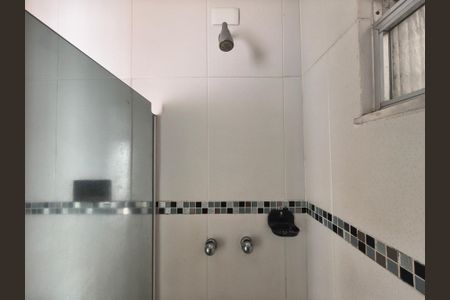 Apartamento à venda com 56m², 2 quartos e 1 vagaBanheiro Social