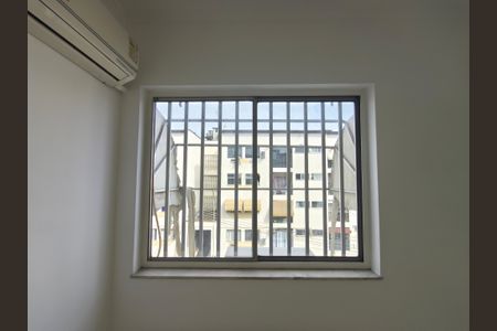 Apartamento à venda com 56m², 2 quartos e 1 vagaJanela - Quarto 1
