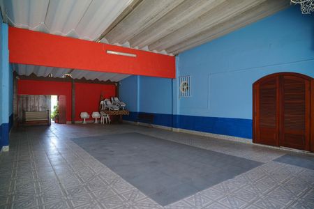 Casa para alugar com 349m², 4 quartos e 6 vagasGaragem