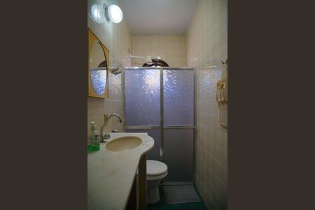 Casa para alugar com 349m², 4 quartos e 6 vagasBanheiro 2