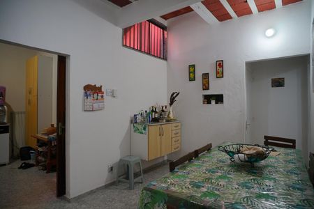 Casa para alugar com 349m², 4 quartos e 6 vagasCopa