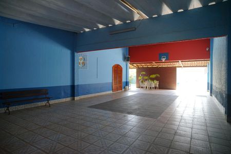 Casa para alugar com 349m², 4 quartos e 6 vagasGaragem