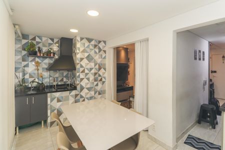Apartamento à venda com 63m², 2 quartos e 1 vagaVaranda