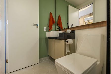 Banheiro de kitnet/studio para alugar com 1 quarto, 24m² em Pinheiros, São Paulo