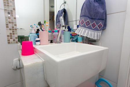 Apartamento à venda com 59m², 3 quartos e 1 vagaBanheiro Social