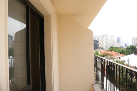 Varanda de apartamento para alugar com 3 quartos, 104m² em Pompeia, São Paulo