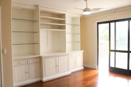 Sala de apartamento para alugar com 3 quartos, 104m² em Pompeia, São Paulo