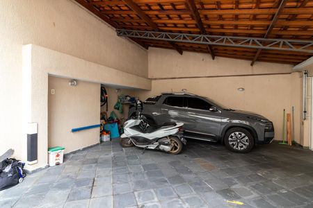 Casa à venda com 500m², 3 quartos e 3 vagasGaragem