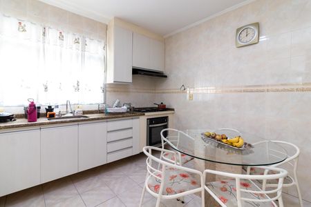 Casa à venda com 500m², 3 quartos e 3 vagasCozinha