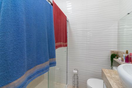Casa à venda com 500m², 3 quartos e 3 vagasBanheiro da Suíte 1