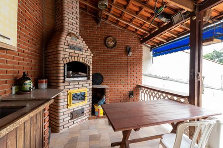 Casa à venda com 500m², 3 quartos e 3 vagasChurrasqueira