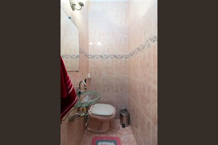 Casa à venda com 500m², 3 quartos e 3 vagasLavabo 1