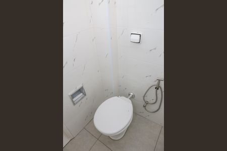Banheiro de apartamento para alugar com 1 quarto, 36m² em Bom Retiro, São Paulo