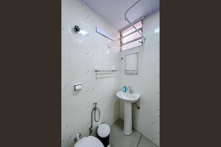 Banheiro de apartamento para alugar com 1 quarto, 36m² em Bom Retiro, São Paulo