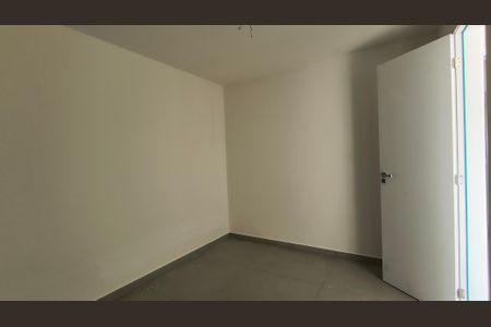 Casa de condomínio para alugar com 210m², 4 quartos e 4 vagas Casa de condomínio para alugar com 210m², 4 quartos e 4 vagasCloset da Suíte 1
