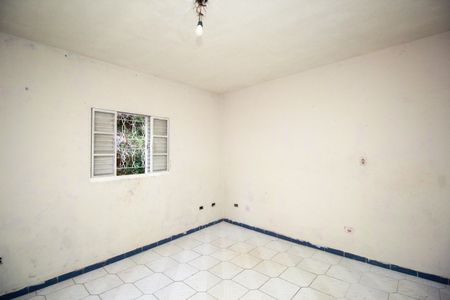 Quarto 1 de casa para alugar com 1 quarto, 60m² em Recreio da Borda do Campo, Santo André