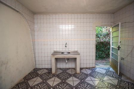 Casa para alugar com 60m², 1 quarto e 3 vagas Casa para alugar com 60m², 1 quarto e 3 vagasCozinha