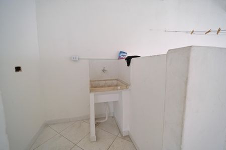 Casa à venda com 100m², 3 quartos e 1 vagaÁrea de Serviço