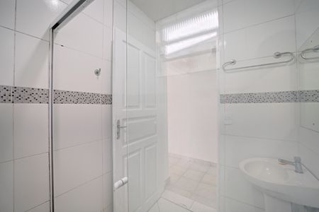 Casa à venda com 100m², 3 quartos e 1 vagaBanheiro