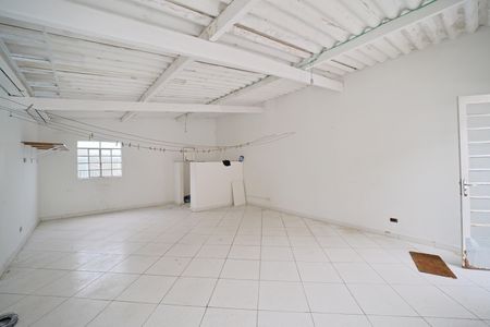Casa à venda com 100m², 3 quartos e 1 vagaÁrea de Serviço
