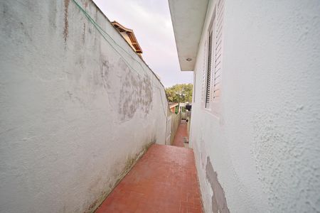 Casa à venda com 100m², 3 quartos e 1 vagaCorredor