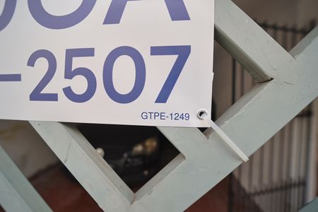 Casa à venda com 100m², 3 quartos e 1 vaga30/03/26 Placa: GTPE-1249