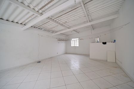 Casa à venda com 100m², 3 quartos e 1 vagaÁrea de Serviço