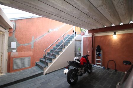 Casa à venda com 125m², 3 quartos e 2 vagasGaragem