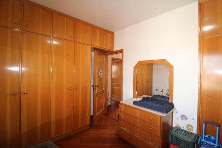 Casa à venda com 125m², 3 quartos e 2 vagasQuarto 2