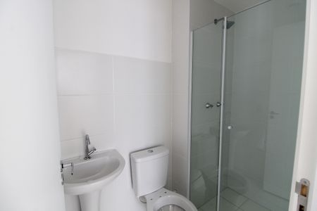 Apartamento para alugar com 37m², 2 quartos e sem vaga Apartamento para alugar com 37m², 2 quartos e sem vagaBanheiro