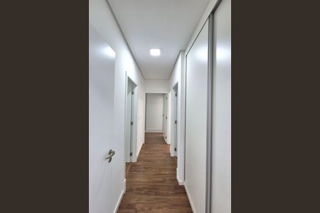 Apartamento à venda com 91m², 3 quartos e 2 vagasCorredor 
