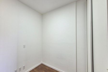 Apartamento à venda com 91m², 3 quartos e 2 vagasQuarto 2 