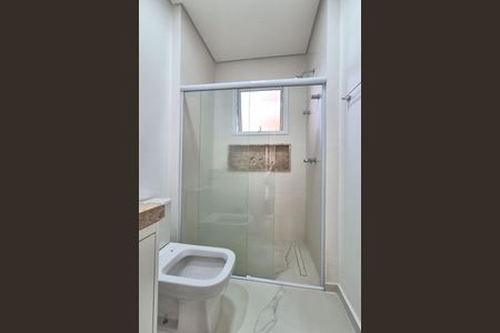 Apartamento à venda com 109m², 2 quartos e 2 vagasBanheiro da Suíte