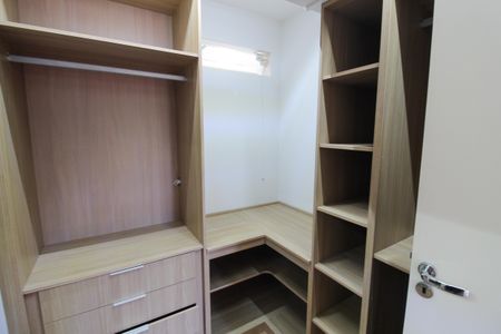 Apartamento à venda com 60m², 2 quartos e 1 vagaCloset