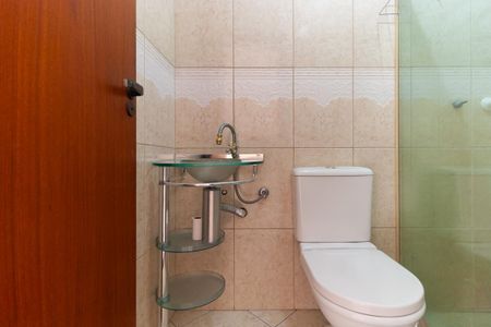 Casa para alugar com 30m², 1 quarto e sem vaga Casa para alugar com 30m², 1 quarto e sem vagaBanheiro