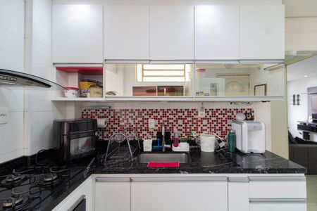 Apartamento à venda com 105m², 3 quartos e sem vaga Apartamento à venda com 105m², 3 quartos e sem vagaCozinha