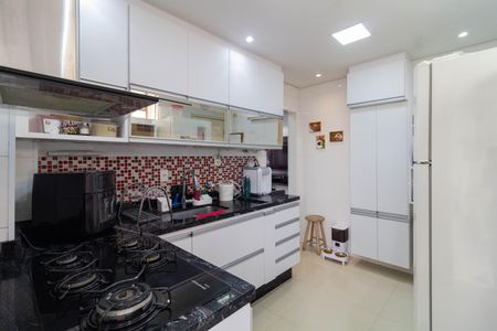 Apartamento à venda com 105m², 3 quartos e sem vaga Apartamento à venda com 105m², 3 quartos e sem vagaCozinha