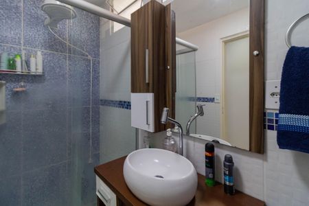 Apartamento à venda com 105m², 3 quartos e sem vaga Apartamento à venda com 105m², 3 quartos e sem vagaBanheiro social