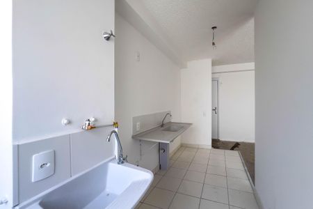 Apartamento à venda com 51m², 2 quartos e 1 vaga Apartamento à venda com 51m², 2 quartos e 1 vagaCozinha e área de serviço