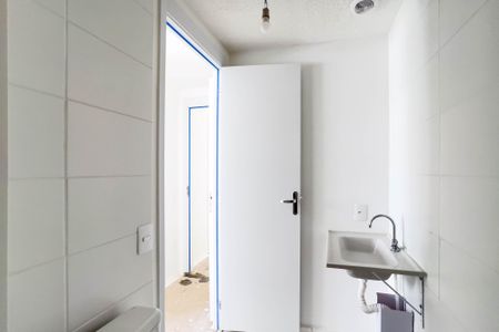 Apartamento à venda com 51m², 2 quartos e 1 vaga Apartamento à venda com 51m², 2 quartos e 1 vagaBanheiro do quarto 1