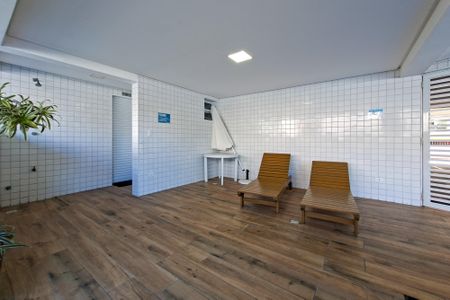 Apartamento para alugar com 86m², 2 quartos e 1 vaga Apartamento para alugar com 86m², 2 quartos e 1 vagaÁrea comum - Piscina