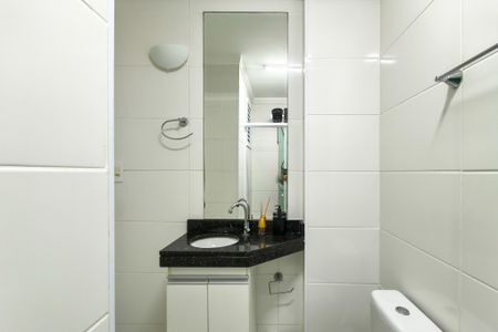 Apartamento para alugar com 86m², 2 quartos e 1 vaga Apartamento para alugar com 86m², 2 quartos e 1 vagaBanheiro
