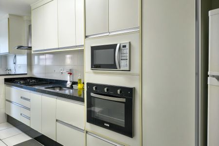 Apartamento para alugar com 86m², 2 quartos e 1 vaga Apartamento para alugar com 86m², 2 quartos e 1 vagaCozinha